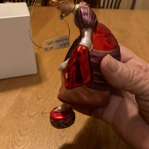 Christmas Loft Cinderella and her pumpkin carriage ornaments - Picture 12 of 15